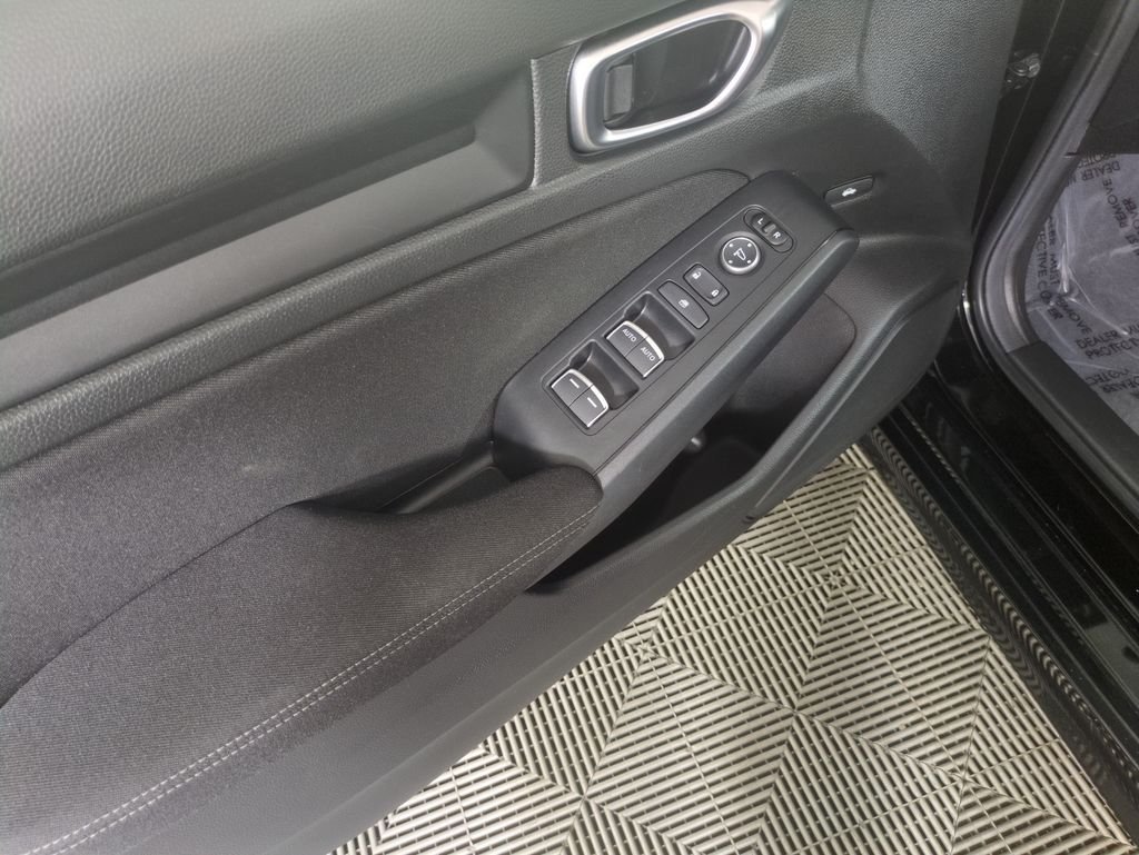 2025 Honda Civic LX - Photo 15