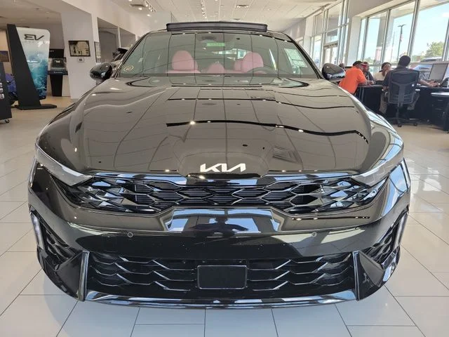 New 2026 Aurora Black Pearl Kia GT-Line FWD image 5