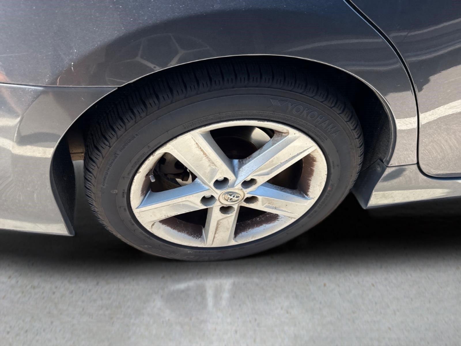 Used 2014 Magnetic Gray Metallic Toyota SE image 16