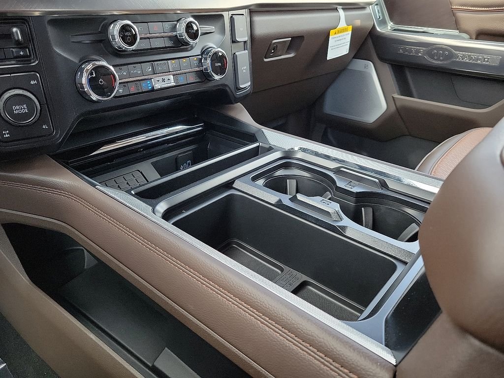 New 2026 Star White Metallic Tri-Coat Ford F-250® King Ranch® image 25