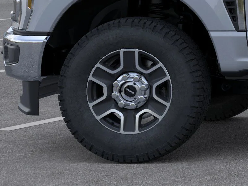 New 2026 Glacier Gray Metallic Tri-Coat Ford Lariat image 12