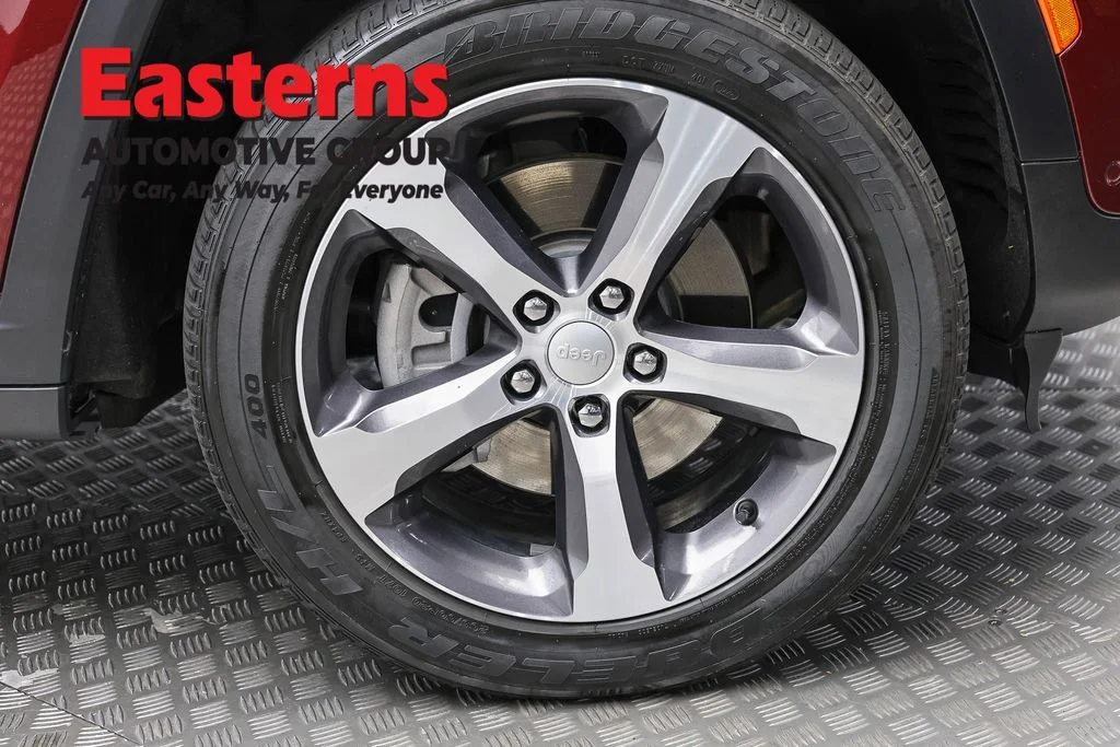 Used 2023 Red Jeep 4xe image 33