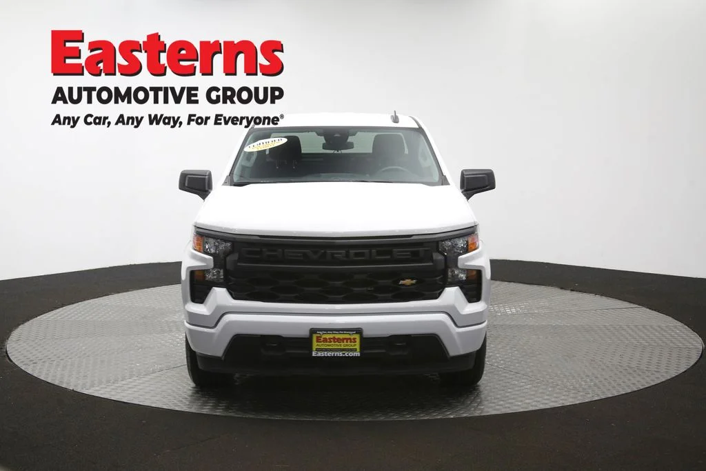 Used 2023 White Chevrolet Custom image 53