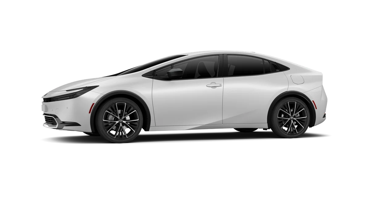 New 2027 Wind Chill Pearl Toyota XLE image 3