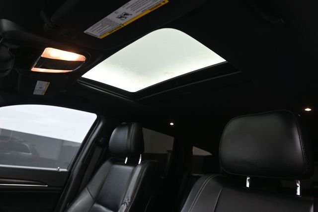 Used 2017 Gray Jeep Limited image 2