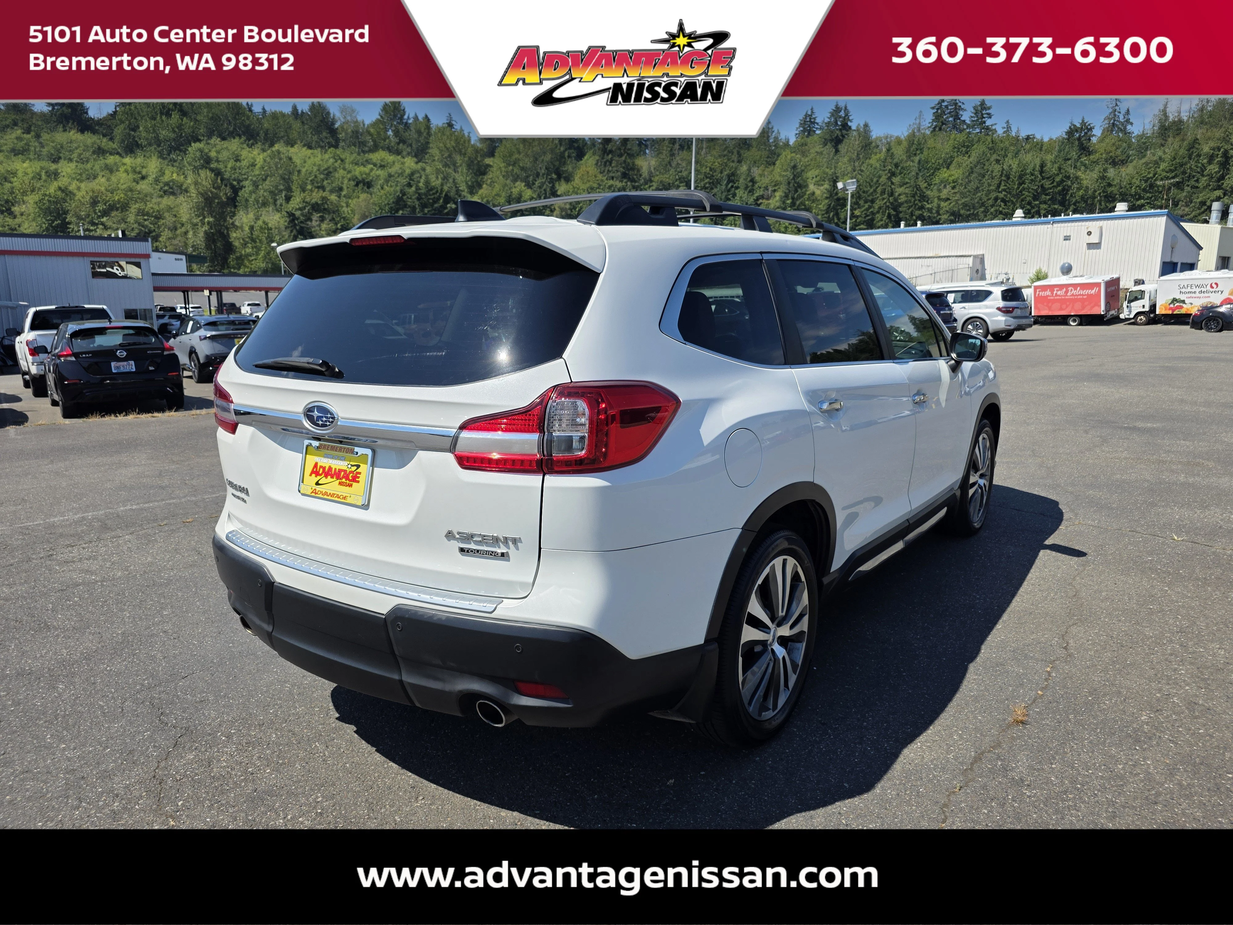 Used 2019 Crystal White Pearl Subaru Touring image 9