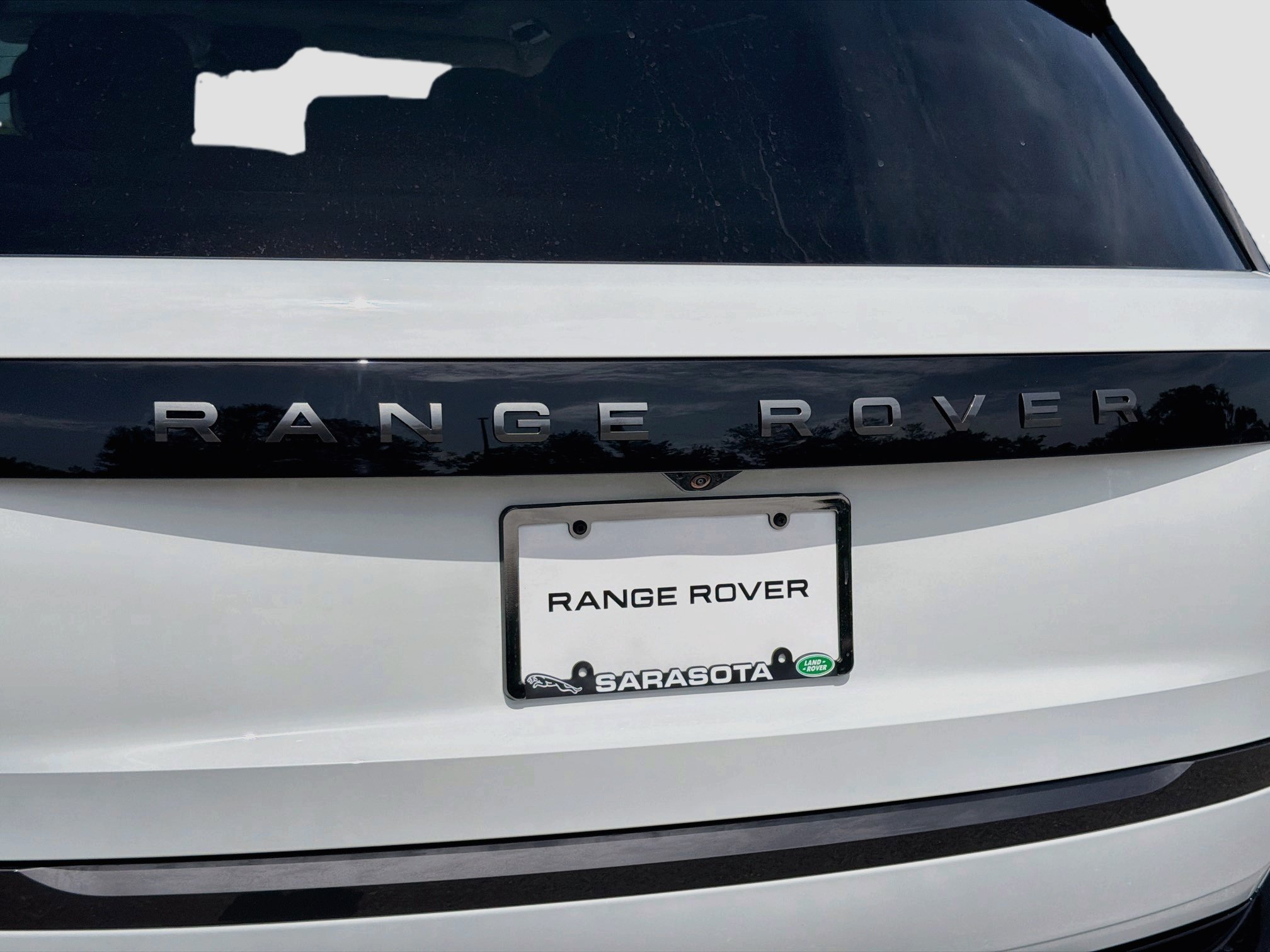 New 2026 Fuji White LAND ROVER SE 7 Seats image 11