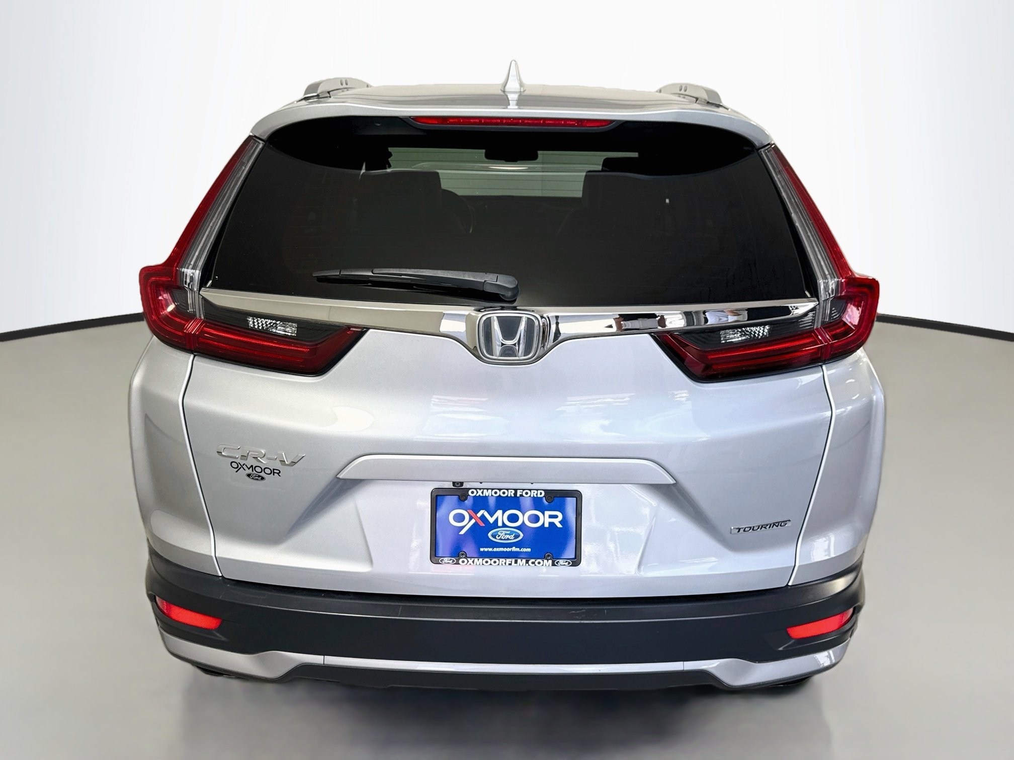 Used 2020 Lunar Silver Metallic Honda Touring image 6
