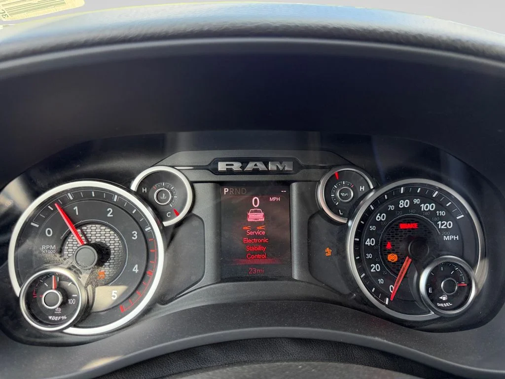 2026 RAM 3500 Tradesman - Photo 14