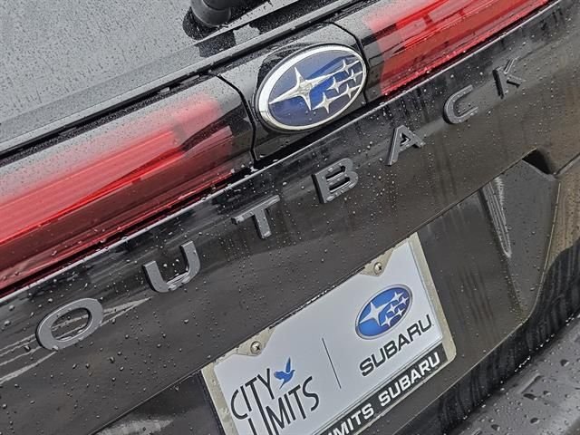 New 2026 CRYSTAL BLACK SILICA Subaru Limited image 9
