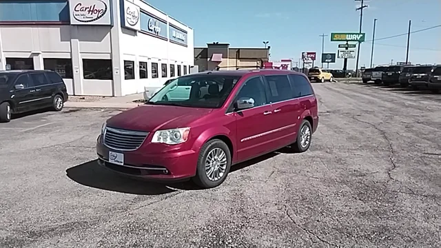 2011 Chrysler Town & Country Limited