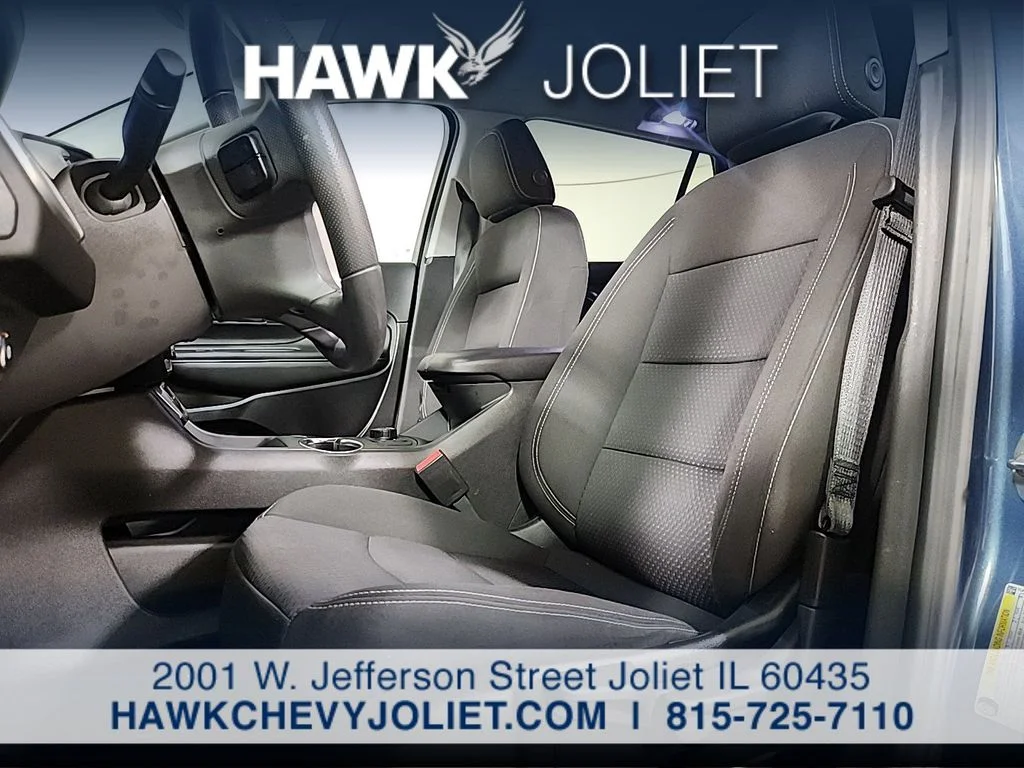 Used 2024 Blue GMC SLE image 10