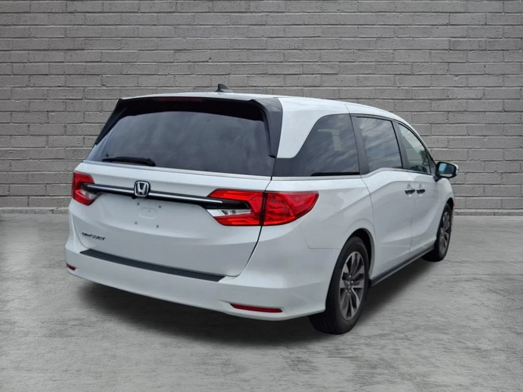 Used 2023 White Honda EX-L image 40