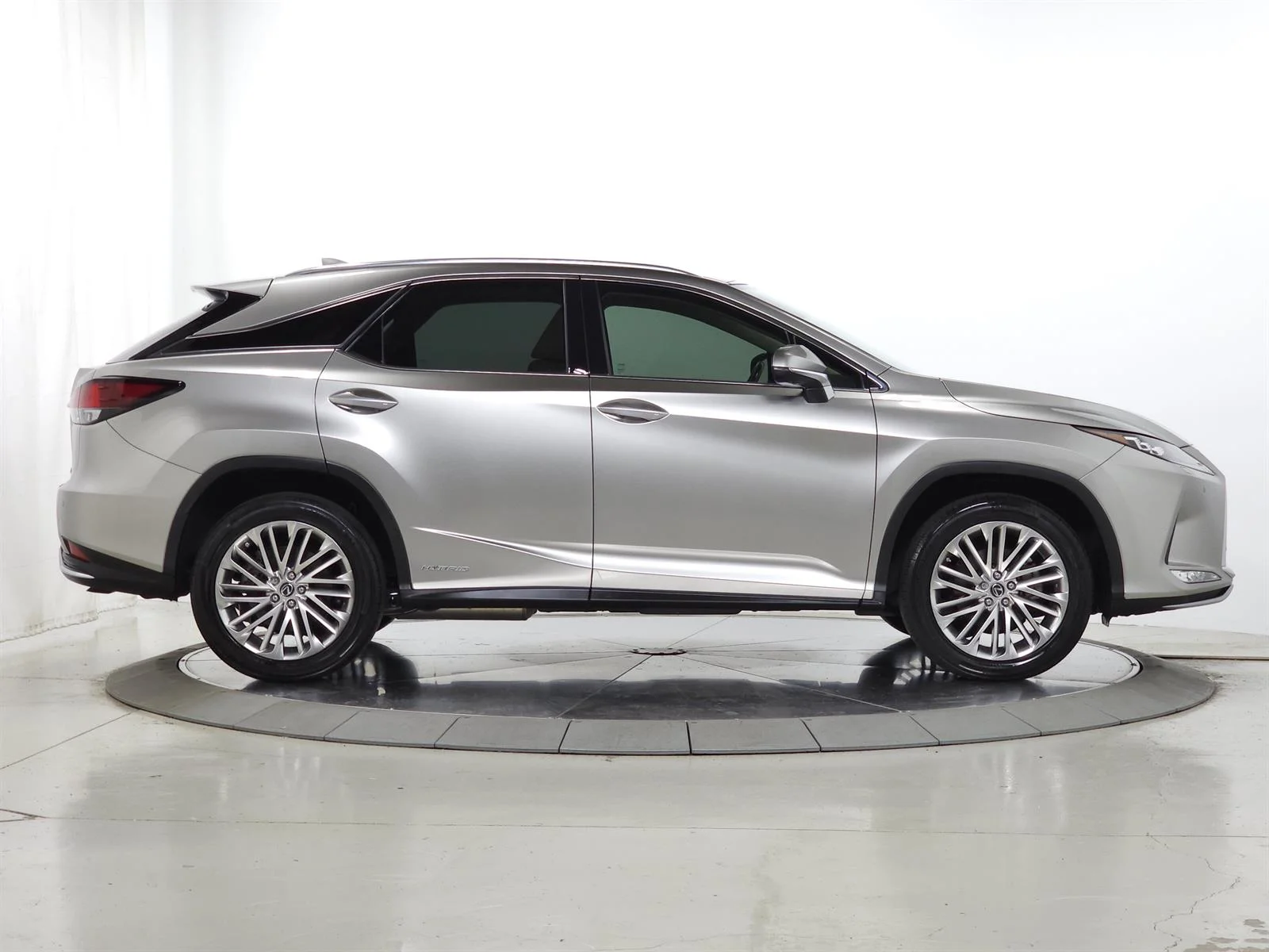 Used 2021 Atomic Lexus  image 12