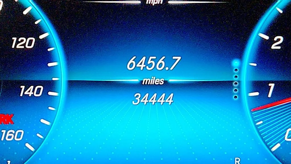 Used 2022 Black Mercedes-Benz GLC 300 SUV w/ Panorama Sunroof & Digital Instrument Cluster image 15