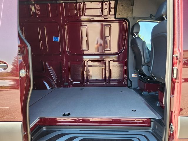 Used 2026 Red Mercedes-Benz Cargo 144 WB image 17