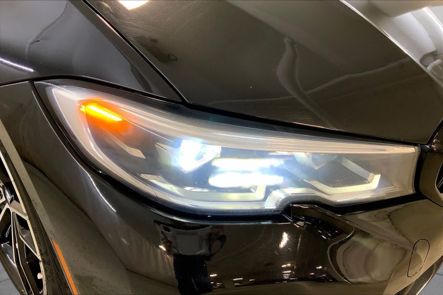Used 2021 Black Sapphire Metallic BMW 330i xDrive image 27