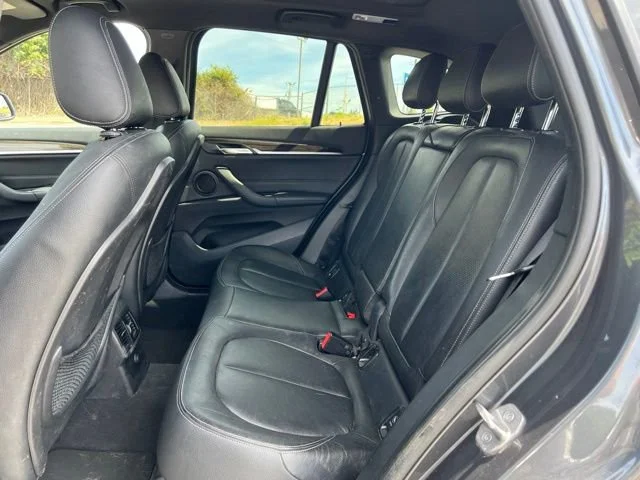 Used 2016 Mineral Gray Metallic BMW xDrive28i image 13