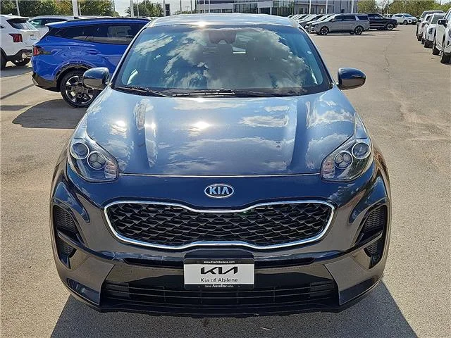 Used 2022 Sparkling Silver KIA LX Front-wheel Drive image 6
