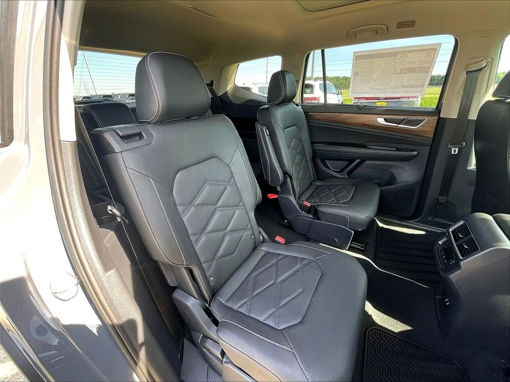 New 2026 Gray Volkswagen SE w/Technology image 13
