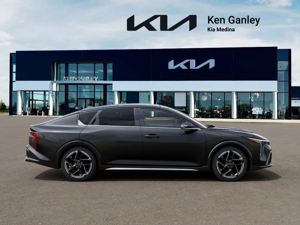 New 2026 Interstellar Gray Kia GT-Line image 7