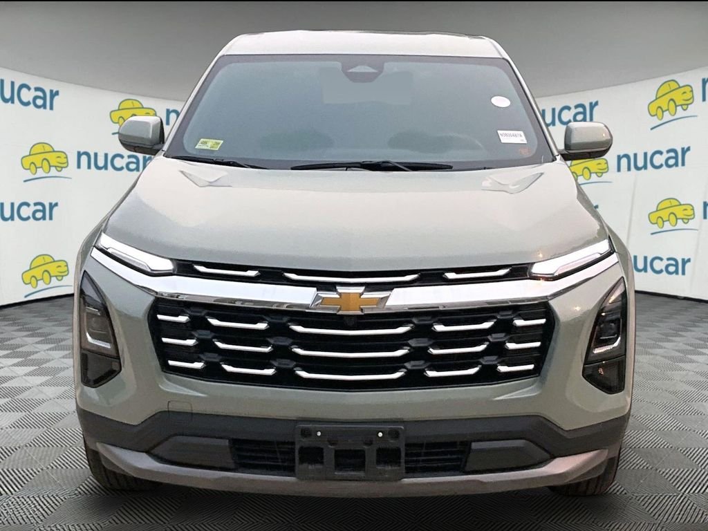 Used 2025 Green Chevrolet LT image 2