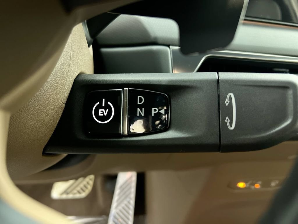 New 2026 Wolf Gray / Black Roof Kia GT-Line AWD image 23