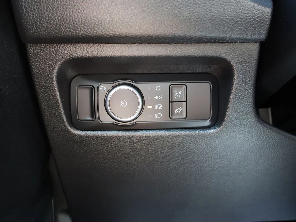 Certified Used 2026 Avalanche Ford XLT image 32