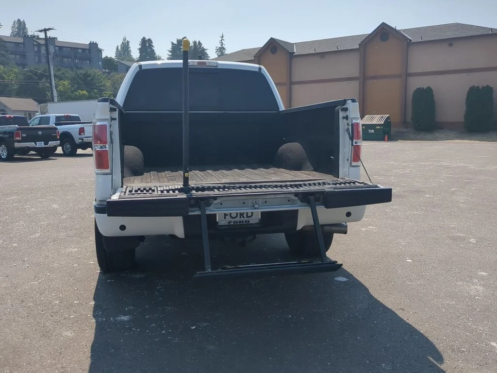 Used 2013 White Ford Limited image 23