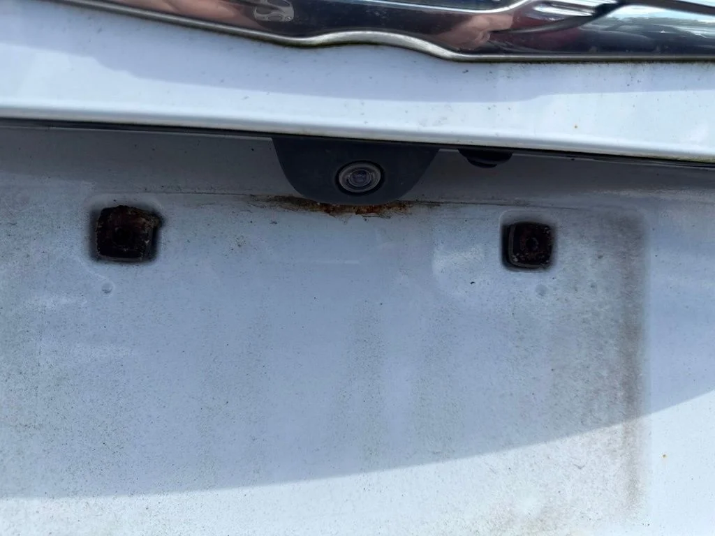 Used 2016 White Chrysler Limited image 19