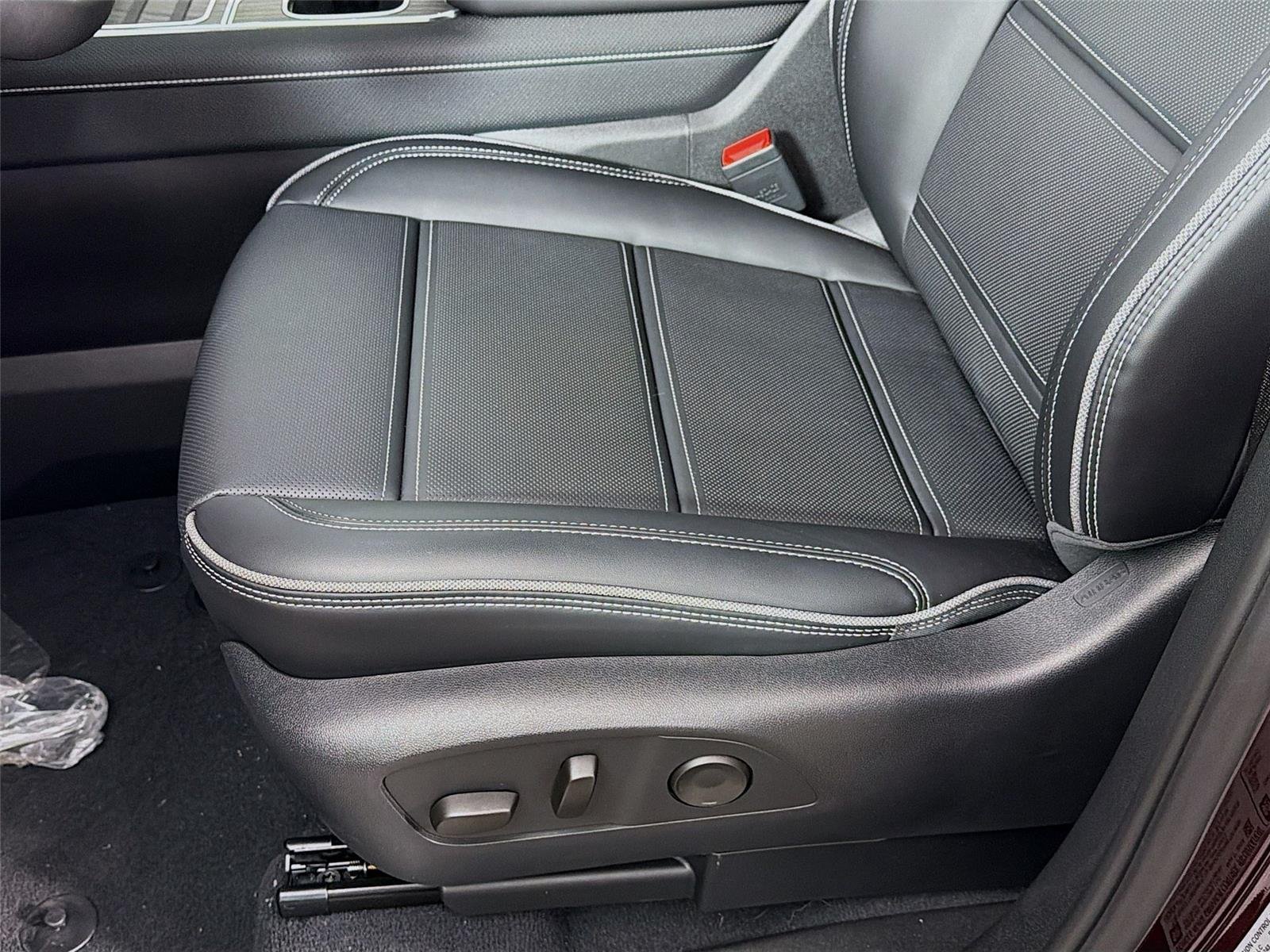 2025 GMC Sierra EV Denali - Photo 22