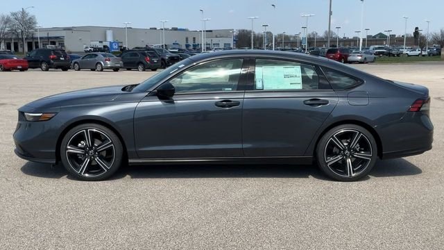 New 2026 Meteorite Gray Metallic Honda SE image 5