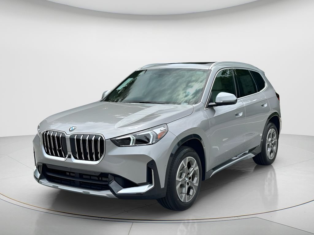 New 2026 Space Silver Metallic BMW xDrive28i image 1