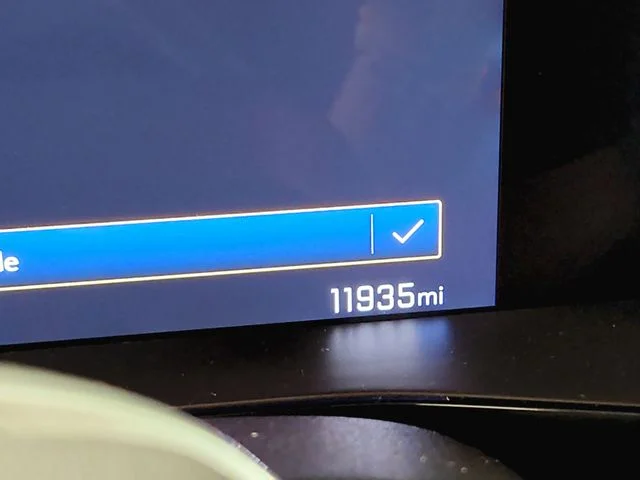Used 2023 Gray Chevrolet LT image 18