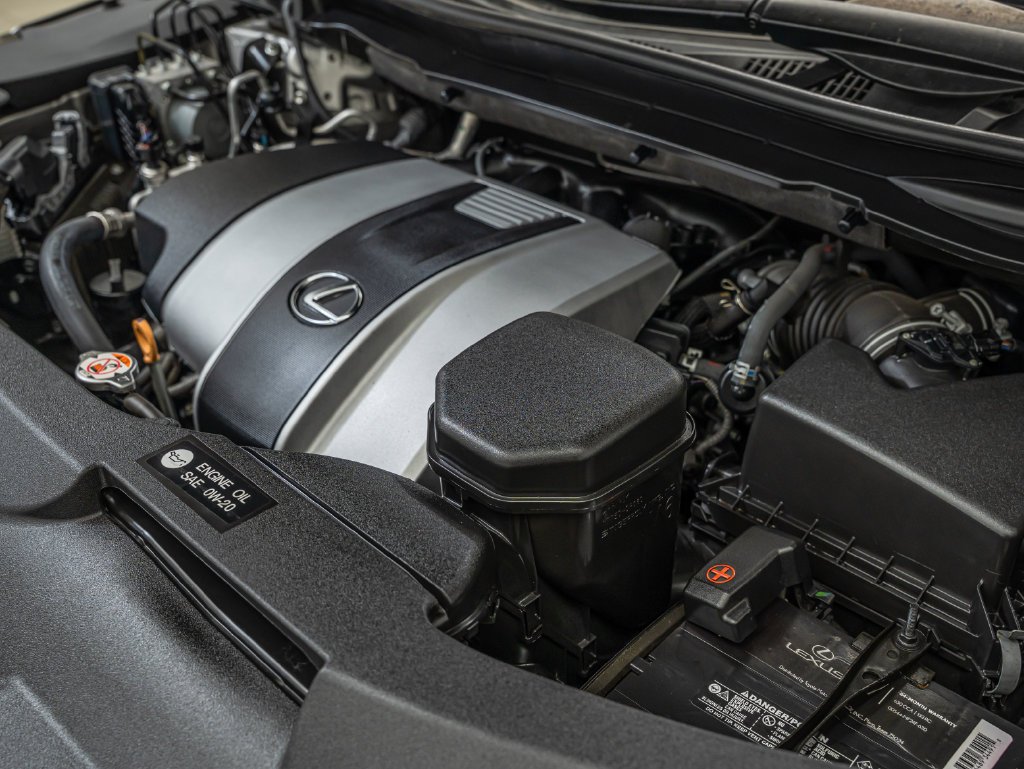 Used 2020 Atomic Silver Lexus 350 image 47