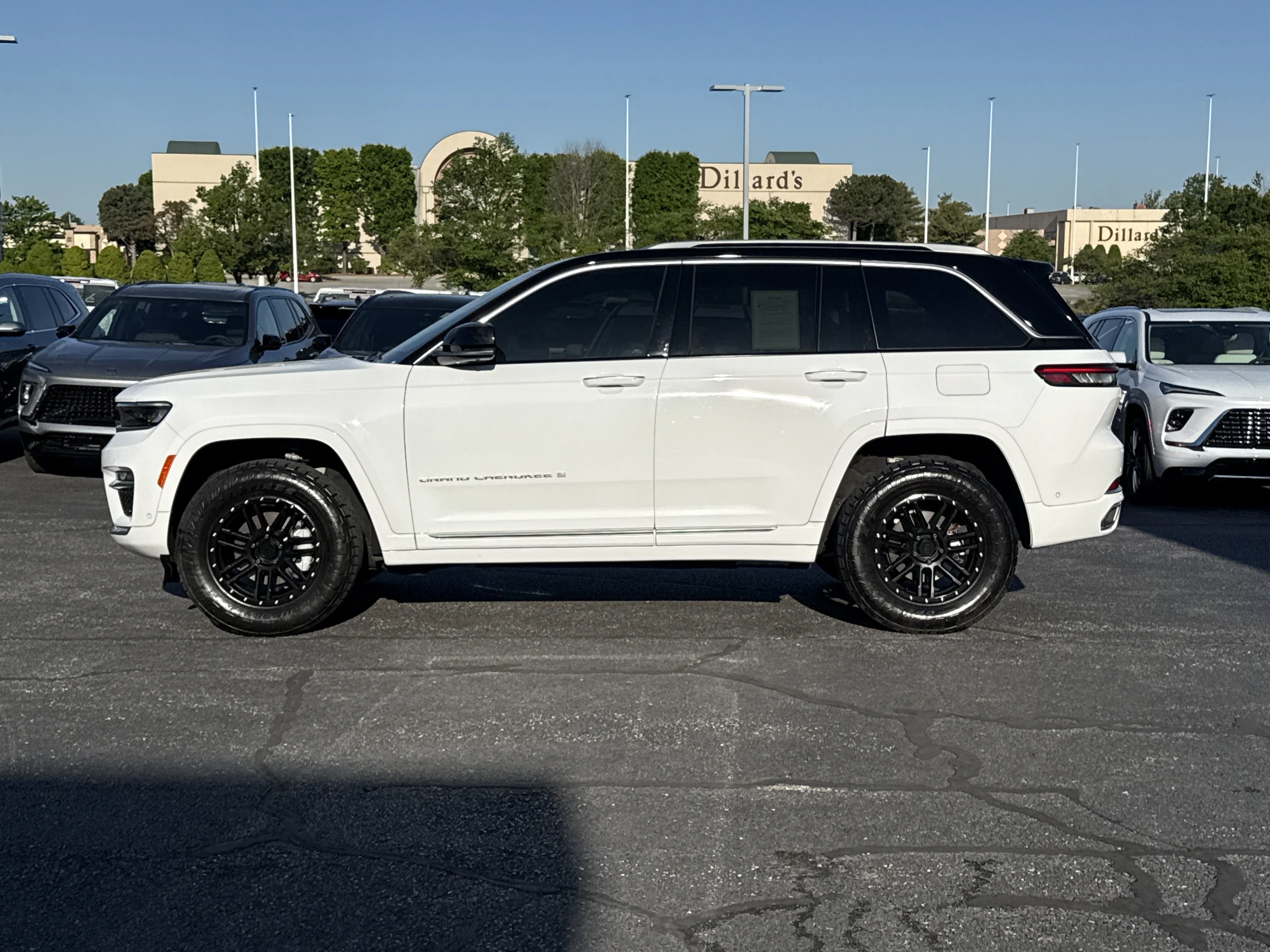Used 2023 Bright White Clearcoat Jeep Summit 4WD image 14