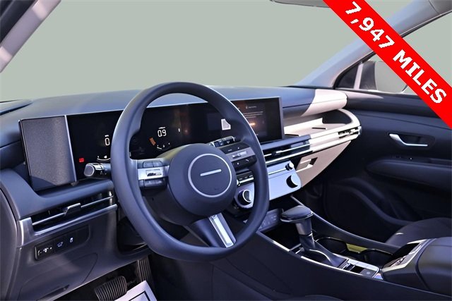 2025 Hyundai Tucson SEL photo 2