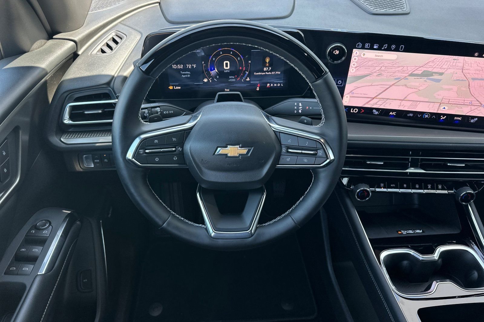 2026 Chevrolet Traverse LT - Photo 14