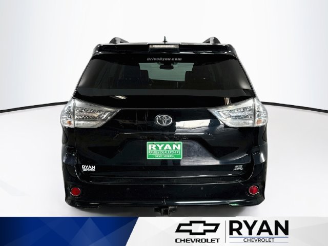 Used 2019 Black Toyota SE image 6