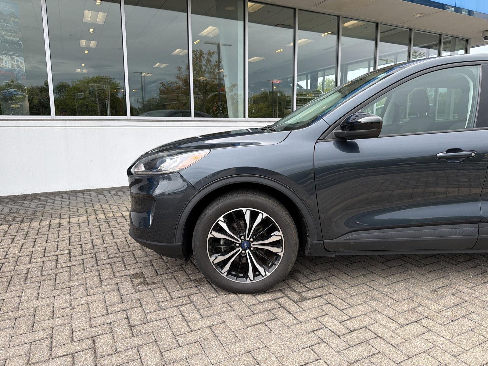 2022 Ford Escape SE - Photo 9