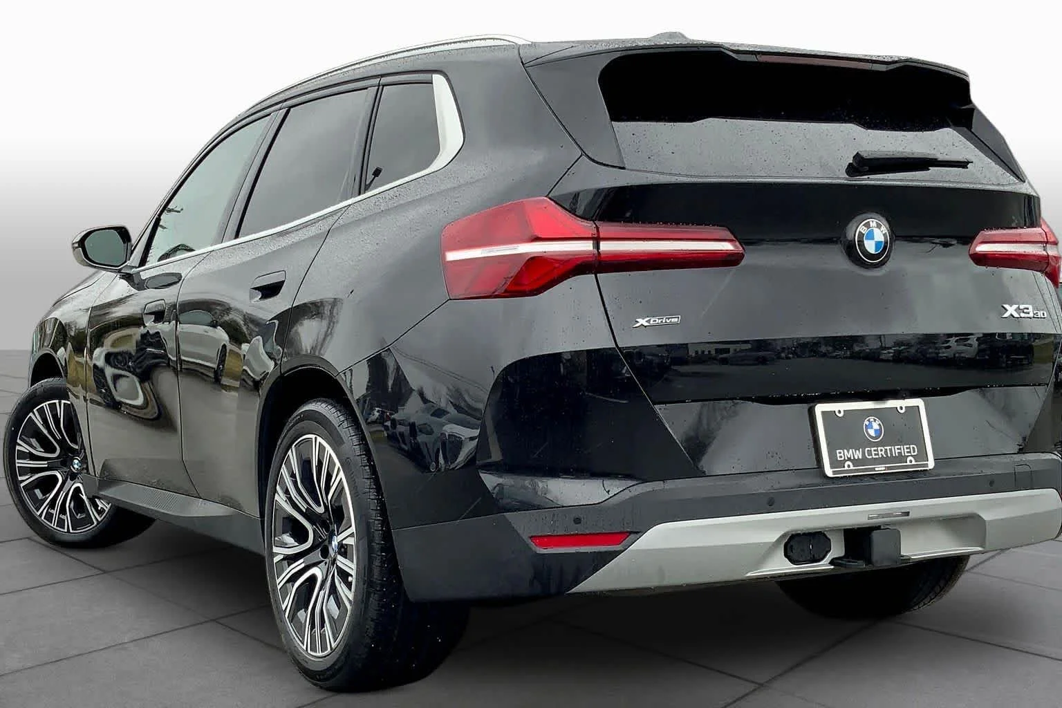 New 2026 Black Sapphire Metallic BMW 30 xDrive image 12