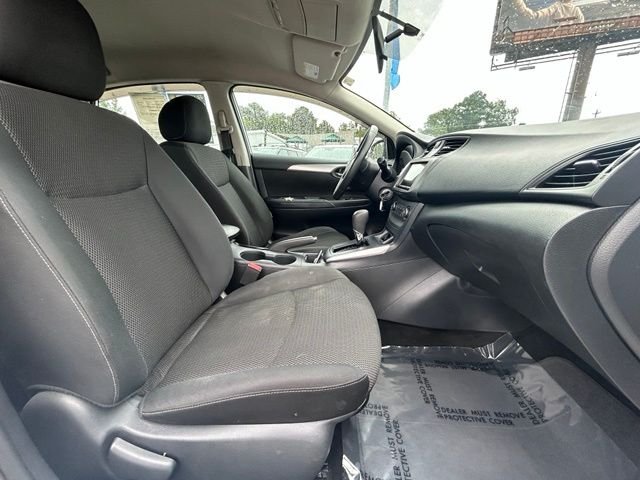 Used 2019 White Nissan S image 10