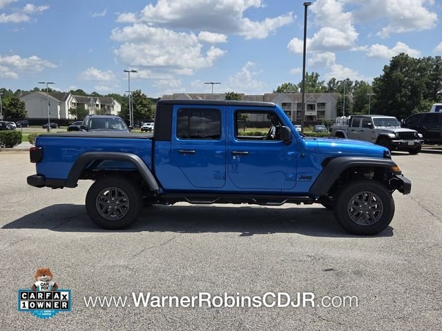 Used 2023 Blue Jeep Sport S image 13