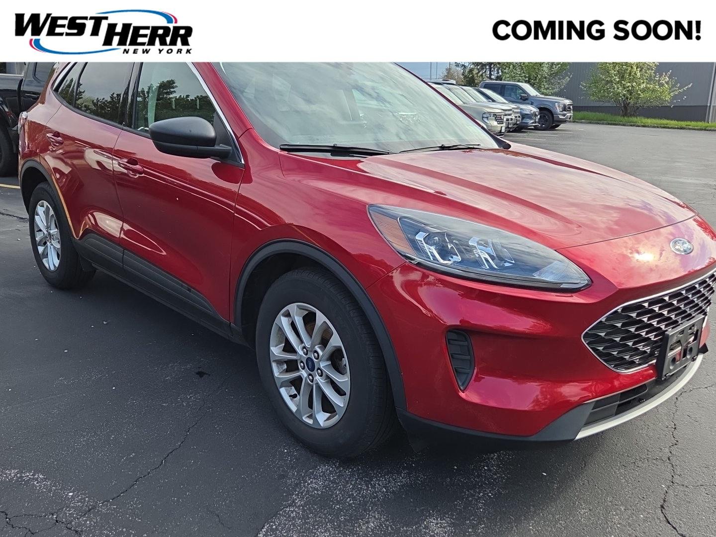 Used 2022 Rapid Red Metallic Tinted Clearcoat Ford SE image 1