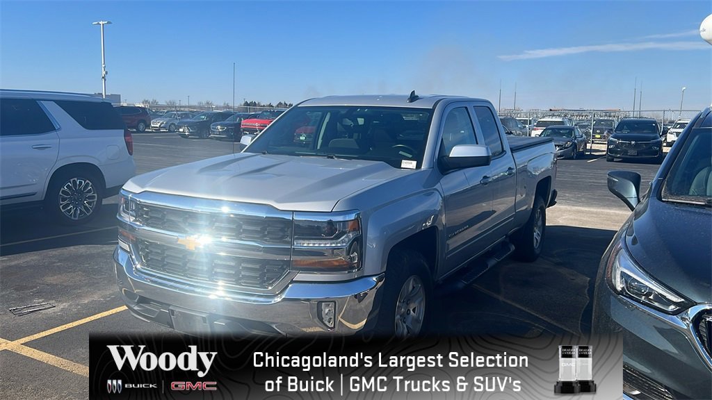 2016 CHEVROLET SILVERADO - Image 1
