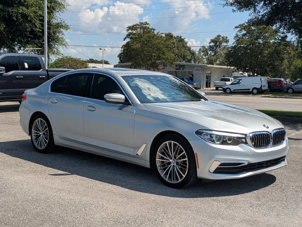 Used 2019 Silver BMW 530i image 7