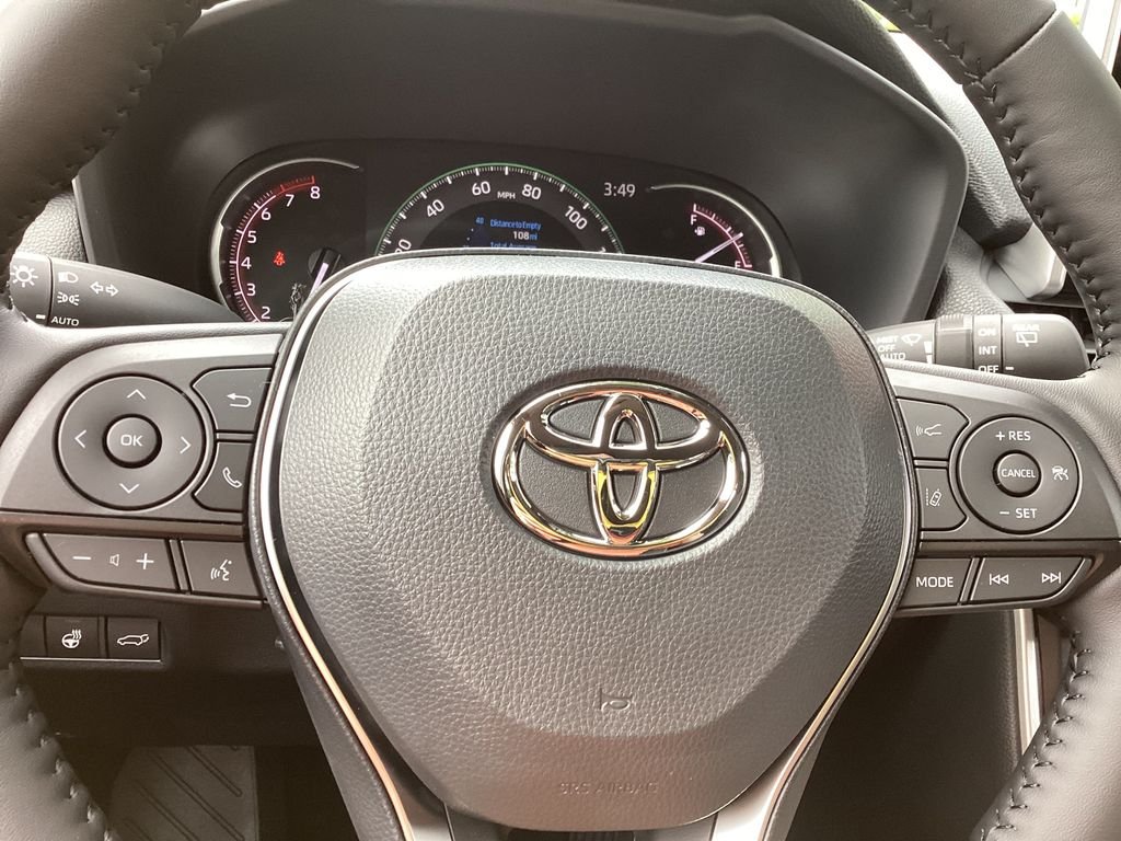 New 2025 Black Toyota XLE image 16