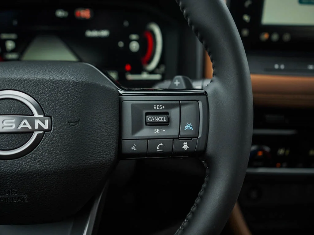New 2026 Everest White Pearl/Super Black Nissan Platinum image 22