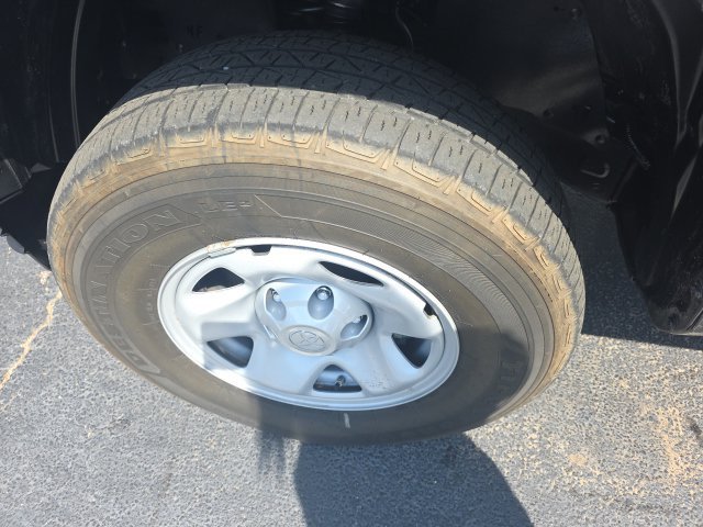 Used 2022 Midnight Black Metallic Toyota SR image 11