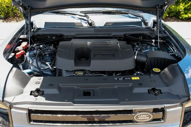 New 2026 Tasman Blue Land Rover X-Dynamic SE image 59